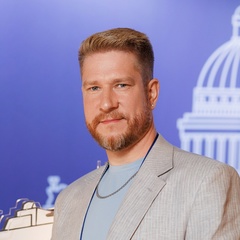 Андрей Халов